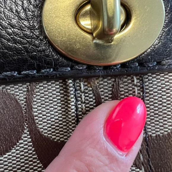 Coach Hampton Top Handle - Picture 9 of 13